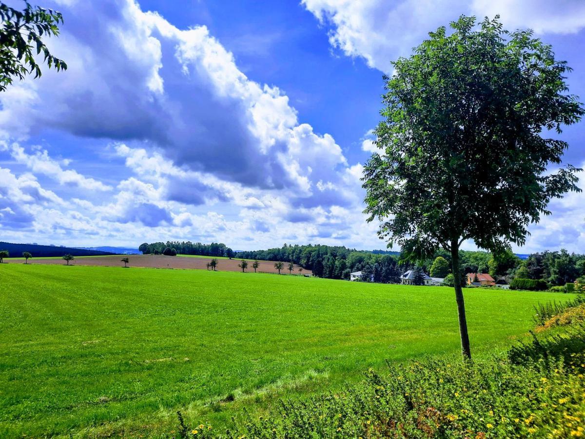 Precioso Apartamento, Aparcamiento Gratis Augustusburg Exterior photo